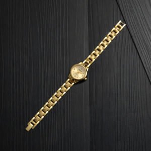 أعلى العلامة التجارية المرأة سوار ووتش الأزياء الفاخرة البيضاوي الهاتفي الذهب الكوارتز ساعات المعصم امرأة صغيرة أنيقة السيدات ووتش ساعة Montre